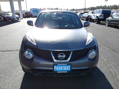 Used 2011 Nissan Juke SV FWD image 8