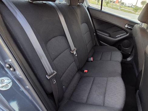 Used 2016 Kia Forte LX image 14