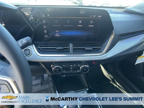 New 2026 Chevrolet Trax LT w/ Driver Confidence Package image 39