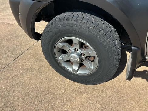 Used 2003 Nissan Frontier XE w/ XE Pwr Pkg image 19