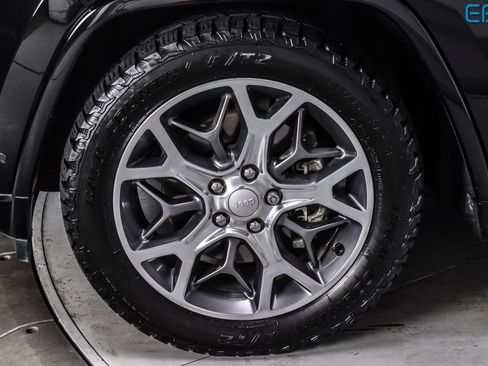 Used 2021 Jeep Grand Cherokee Overland w/ Protech Group AWD/4WD image 10