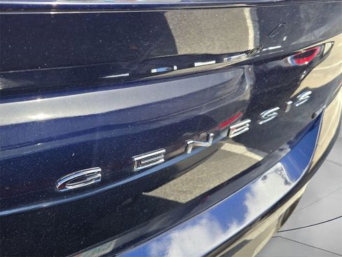Used 2023 Genesis G70 3.3T w/ Sport Prestige Package image 9