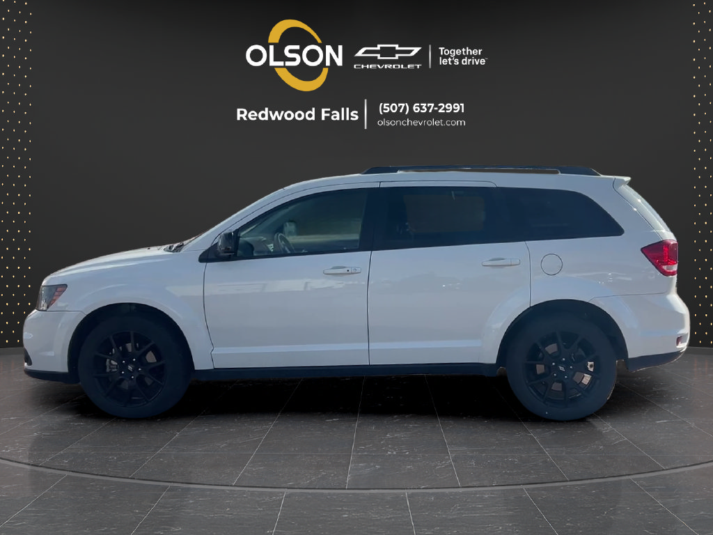 Used 2019 Dodge Journey SE w/ Premium Group FWD image 2
