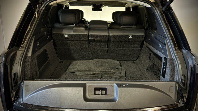 Used 2024 Land Rover Range Rover Autobiography AWD/4WD image 41
