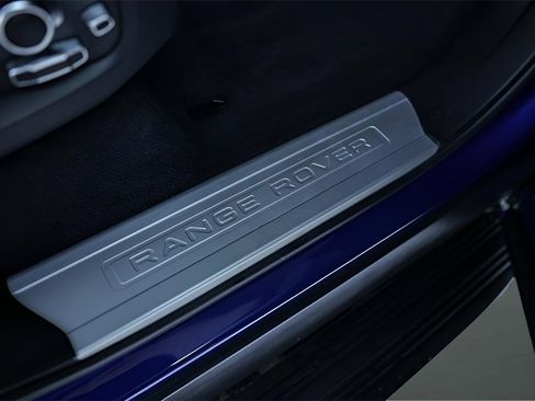 Used 2019 Land Rover Range Rover Sport SVR image 26