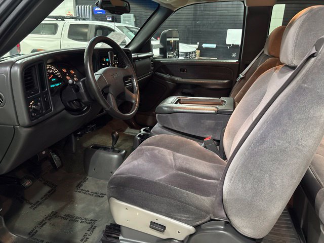 Used 2003 GMC Sierra 2500 SLE w/ Snow Plow Prep Package AWD/4WD image 12
