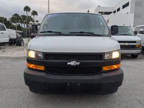 Used 2021 Chevrolet Express 2500 w/ Communications Package RWD image 2