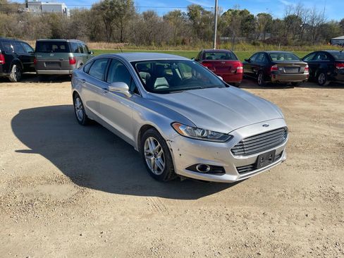 Used 2013 Ford Fusion SE image 6