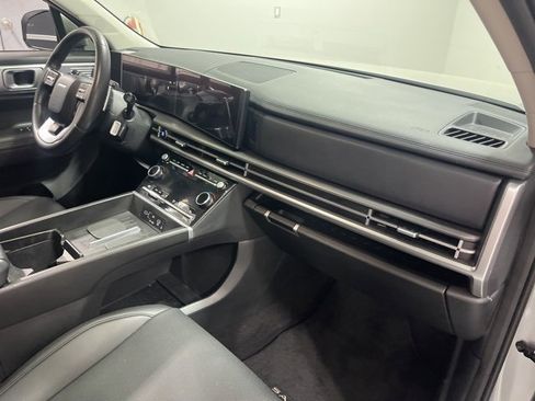 Used 2025 Hyundai Santa Fe SEL image 22