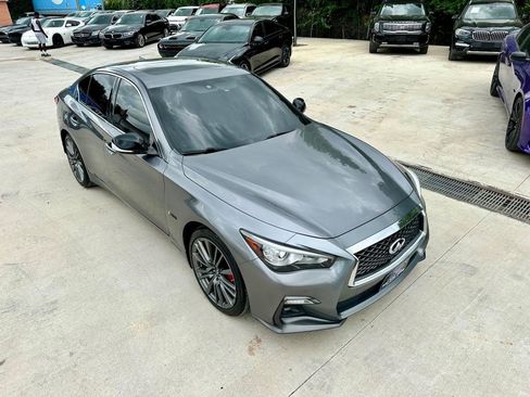 Used 2018 INFINITI Q50 Red Sport 400 w/ Sensory Package (Sport) AWD/4WD image 11