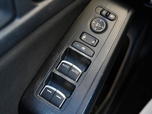 Used 2022 Honda Civic Sport image 32