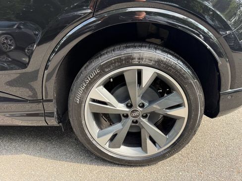 Certified 2023 Audi Q4 e-tron Prestige w/ Black Optic Package AWD/4WD image 13