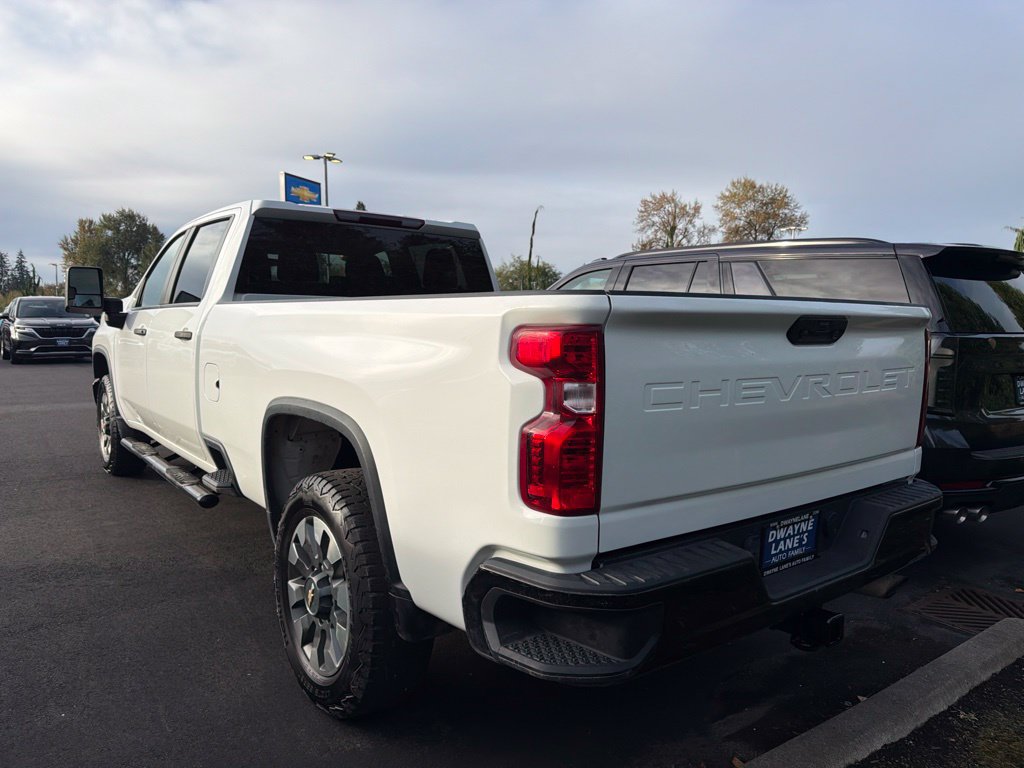 Used 2022 Chevrolet Silverado 2500 Custom w/ Custom Convenience Package AWD/4WD image 6