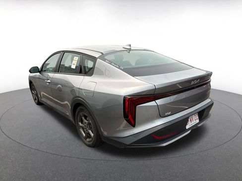 Used 2025 Kia K4 FWD image 9