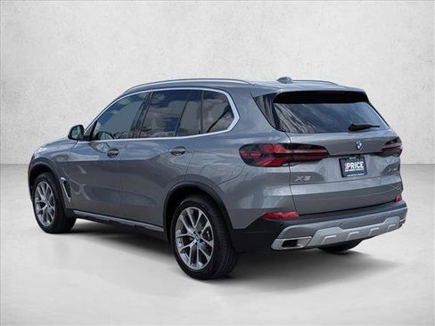 Used 2025 BMW X5 xDrive40i AWD/4WD image 8