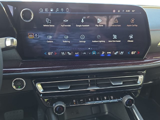 New 2027 Chevrolet Traverse RS FWD image 19