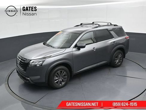 Certified 2023 Nissan Pathfinder SV w/ Black Appearance Package AWD/4WD image 49