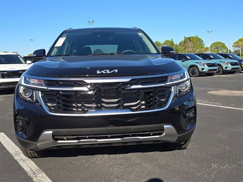 New 2026 Kia Seltos EX image 3