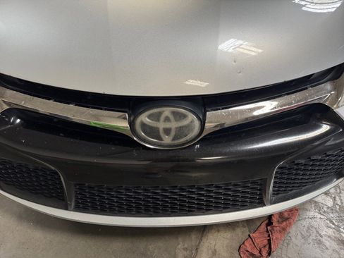 Used 2015 Toyota Camry XSE w/ Moonroof Package FWD image 23