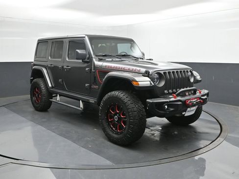 Used 2018 Jeep Wrangler Unlimited Rubicon AWD/4WD image 17