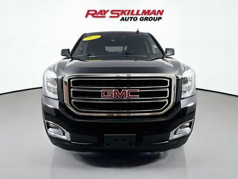Used 2020 GMC Yukon SLT w/ Premium Edition AWD/4WD image 2