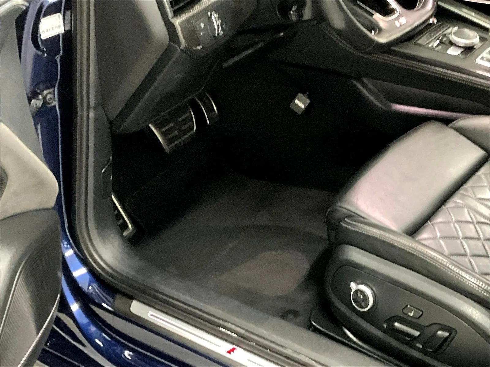 Used 2019 Audi S4 Premium Plus w/ Premium Plus Package AWD/4WD image 40