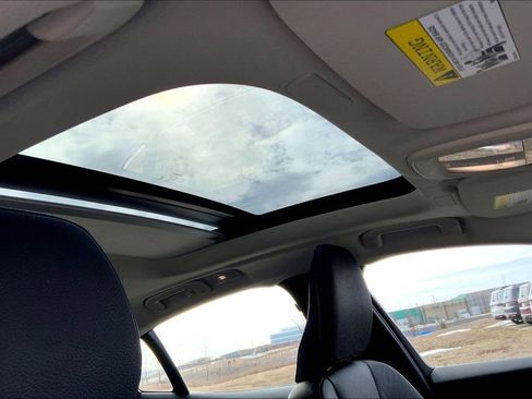 Used 2024 Volvo S60 B5 Plus image 21