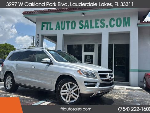 Used 2014 Mercedes-Benz GL 350 BlueTEC 4MATIC image 2