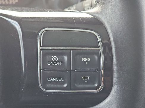 Used 2017 Jeep Wrangler Unlimited Sahara AWD/4WD image 20