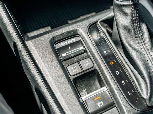 Used 2025 Honda CR-V EX image 36