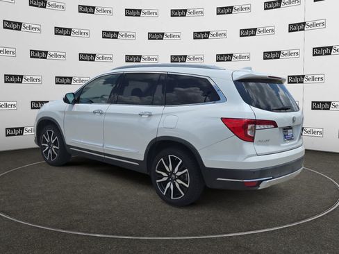 Used 2020 Honda Pilot Touring image 4