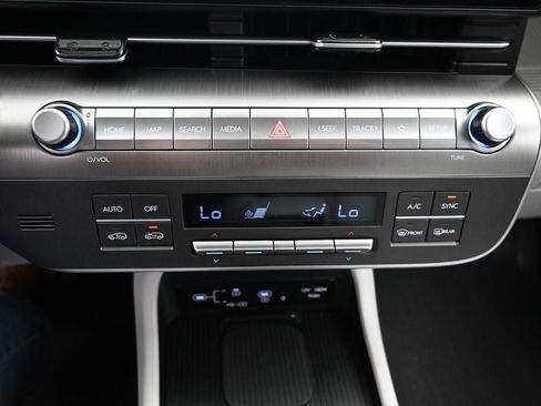 Certified 2026 Hyundai Kona SEL Sport AWD/4WD image 19