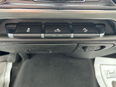 Used 2019 Chevrolet Silverado 1500 LT w/ All Star Edition image 26