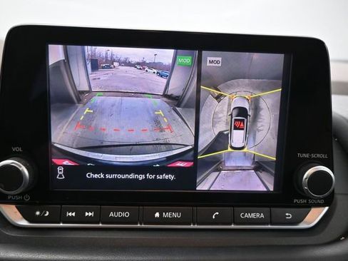 Used 2021 Nissan Rogue SL image 29