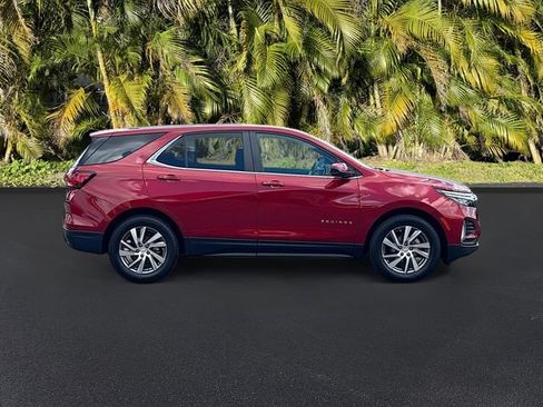 Used 2023 Chevrolet Equinox LT FWD image 3