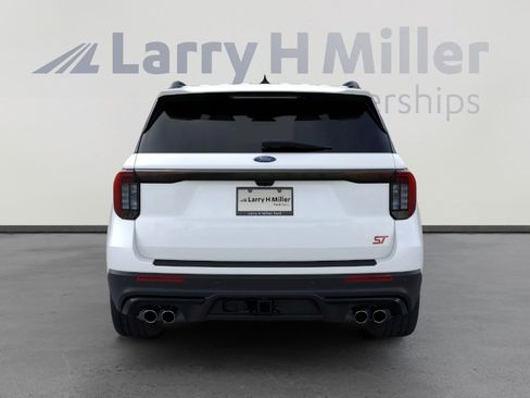 New 2025 Ford Explorer ST w/ Sun And Sound Package image 5