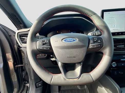 Used 2023 Ford Escape ST-Line w/ Tech Pack #1 image 11