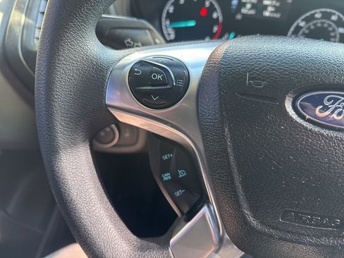 Used 2023 Ford Transit Connect XL image 16