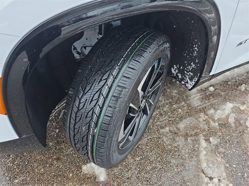 New 2026 Buick Enclave Sport Touring w/ Power Package image 36