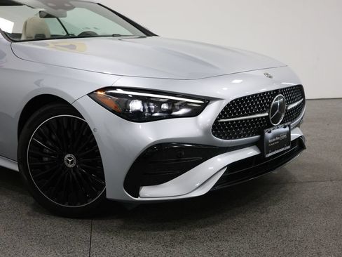 Used 2024 Mercedes-Benz CLE 450 4MATIC Cabriolet image 3