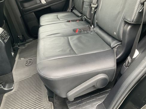 Used 2023 Toyota 4Runner Limited AWD/4WD image 38