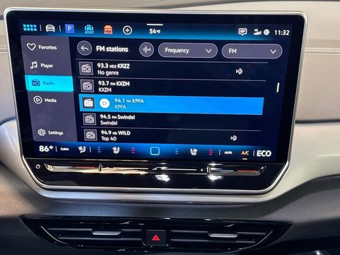 Used 2024 Volkswagen ID.4 Pro S image 15