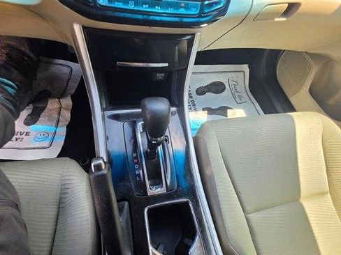 Used 2016 Honda Accord LX image 2