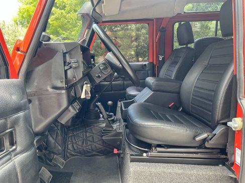 Used 1996 Land Rover Defender image 19