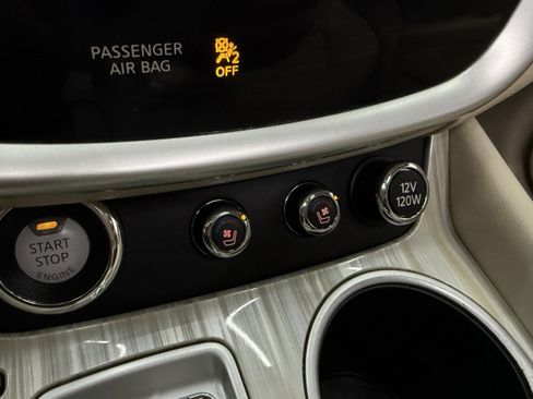 Used 2017 Nissan Murano Platinum image 19