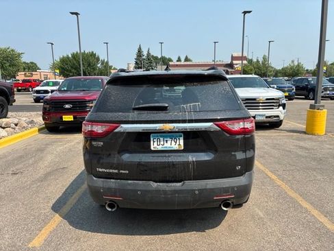 Used 2021 Chevrolet Traverse LT w/ LPO, Floor Liner Package AWD/4WD image 6