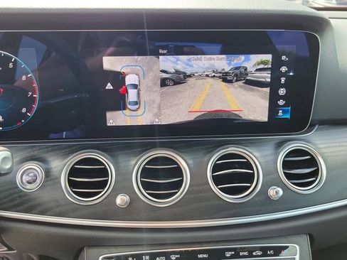 Used 2022 Mercedes-Benz E 350 Sedan w/ AMG Line Exterior image 26