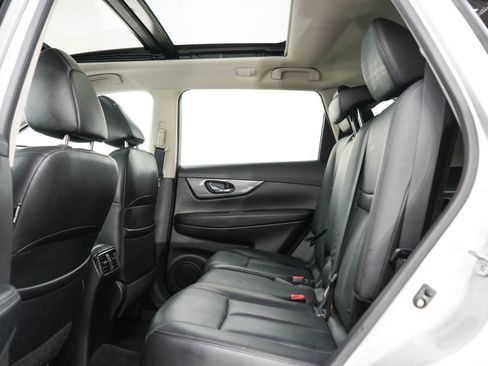 Used 2015 Nissan Rogue SL w/ SL Premium Package AWD/4WD image 15