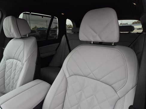 New 2026 BMW X5 sDrive40i w/ Climate Comfort Package image 26