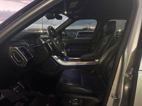 Used 2018 Land Rover Range Rover Sport HSE Dynamic image 6